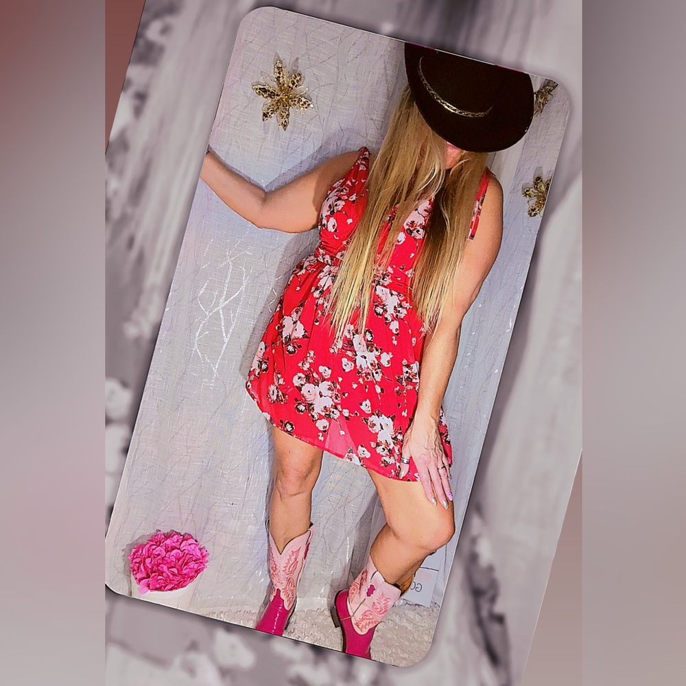 Speechless floral print surplice Red Ruffled chiffonTiered Mini Dress Size M EUC